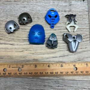 Lego Bionicle Masks Helmet Shoulder Mixed Lot Of 7 Replacement Parts Pieces